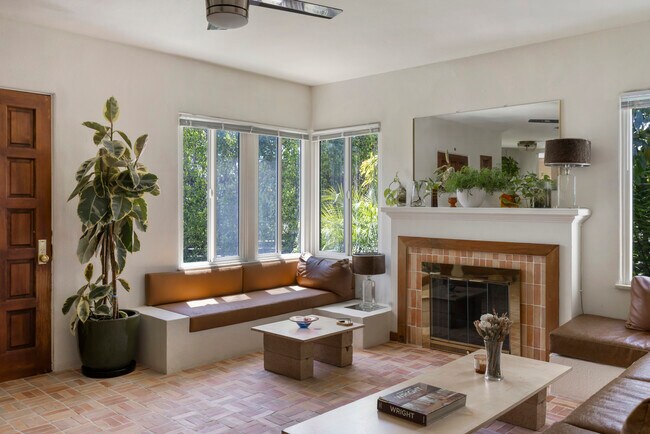 Foto del edificio - 11525 Calvert St
