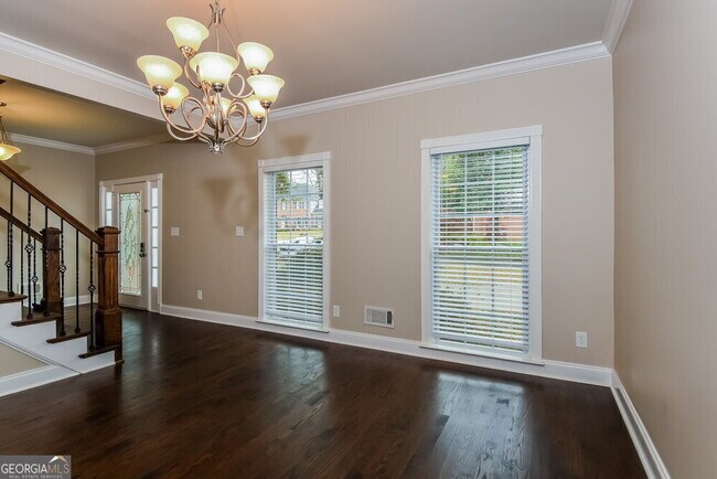 Building Photo - 100 Marsh Glen Point