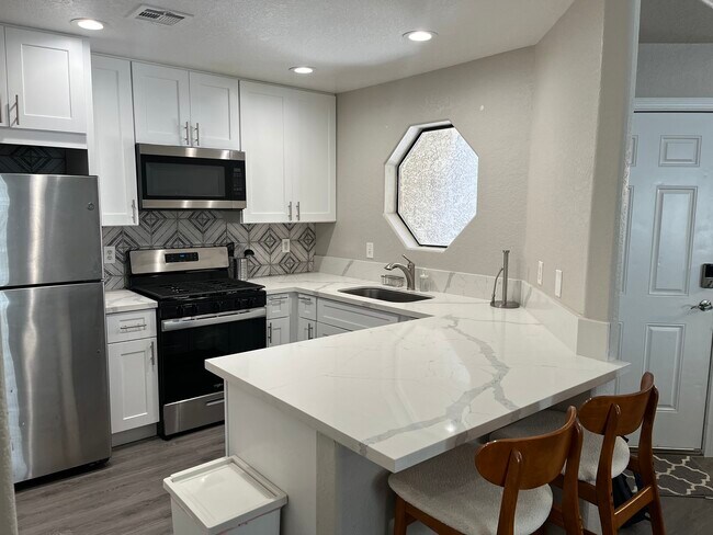 Foto del edificio - 5044 S Rainbow Blvd