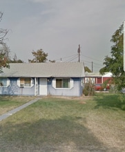 Building Photo - 937-939 Lowry St