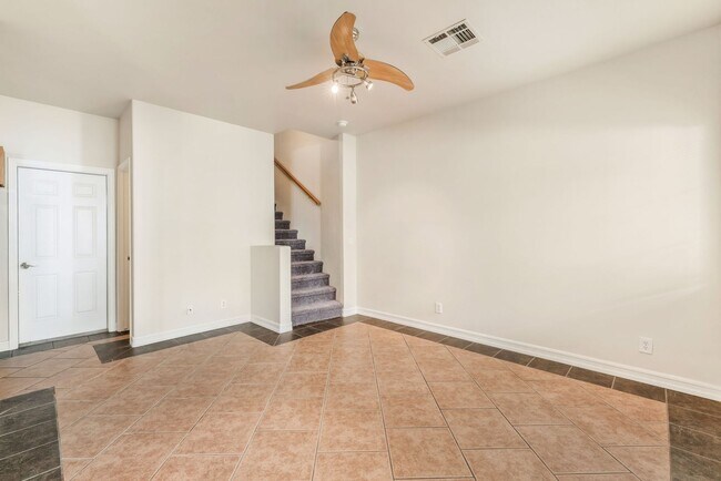 Foto del edificio - Charming Northwest Las Vegas Home with Open Living and Inviting Outdoor Space!