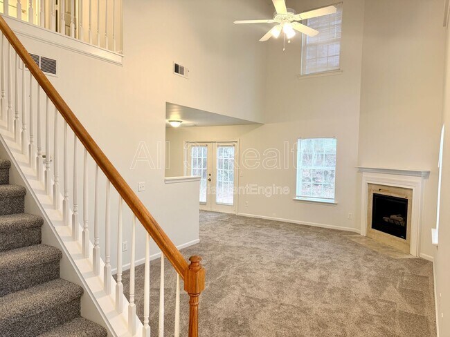 Foto del edificio - 3415 Sable Chase Ln