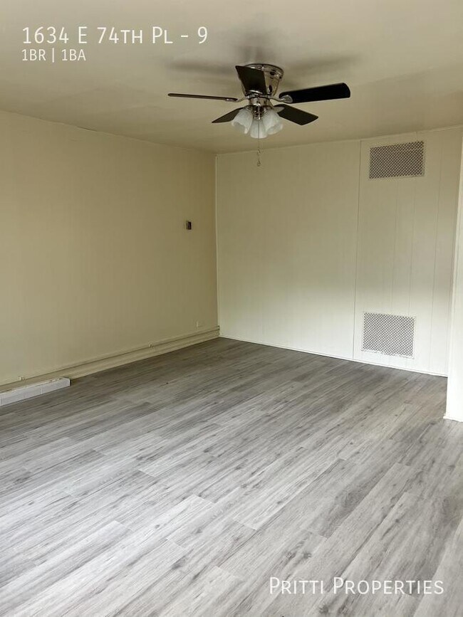 Building Photo - Updated 1 Bed 1 Bath in South Shore