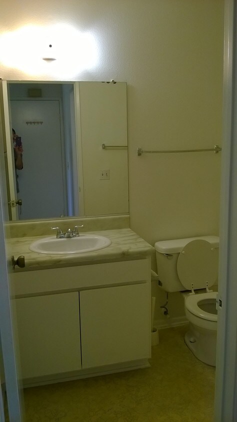 Foto principal - 17068 Colima Rd