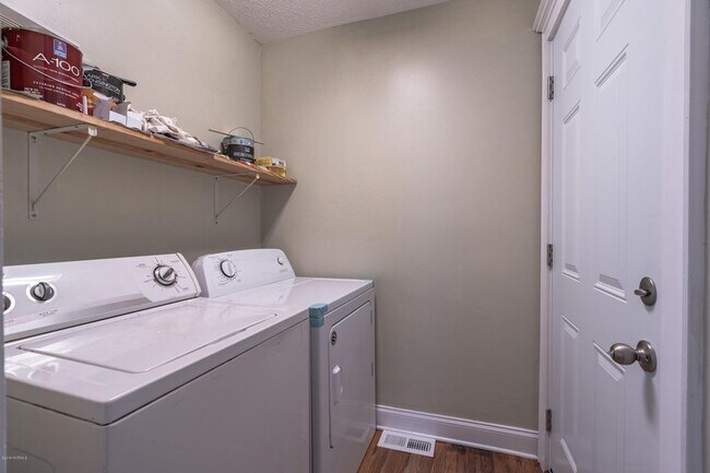 Foto del edificio - 210 N 10th St