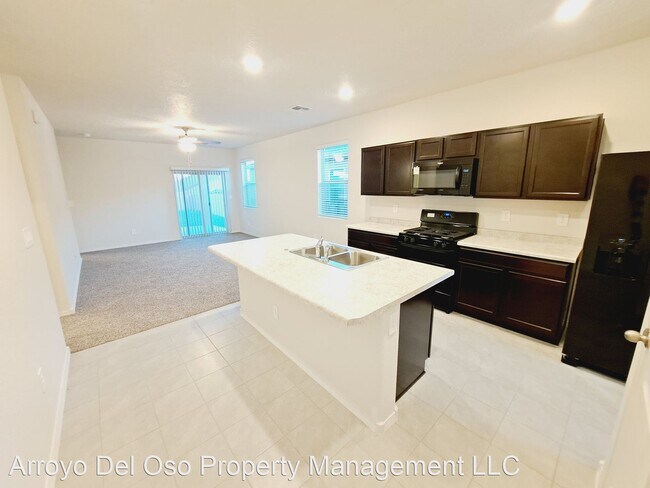 Foto del edificio - 3 br, 2 bath House - 710 Desert Senna Ave SW
