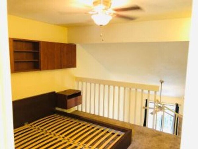 Foto del edificio - 405 Harbison Blvd