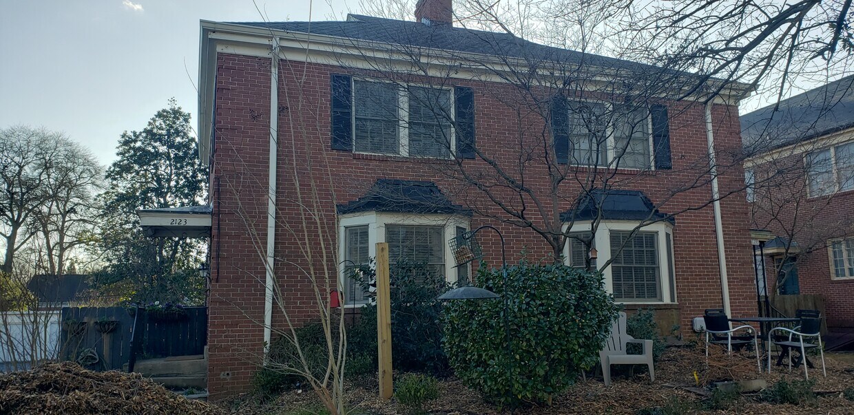 2123 Fairview Rd, Raleigh, NC 27608 Townhome Rentals in Raleigh NC
