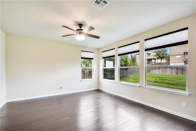 Building Photo - 17610 Sly Fox Dr