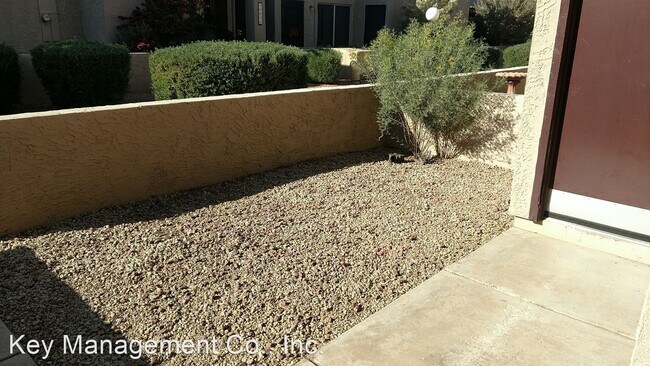 Foto del edificio - 2 br, 2.5 bath House - 20234 N. 21st Drive