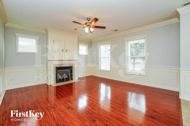 Building Photo - 5620 Cardin Blvd