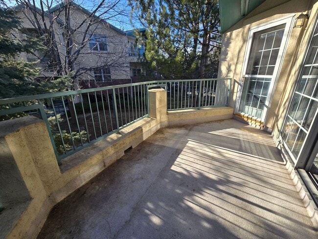 Foto del edificio - Fresh 2 bedroom, 2 bathroom condo located ...