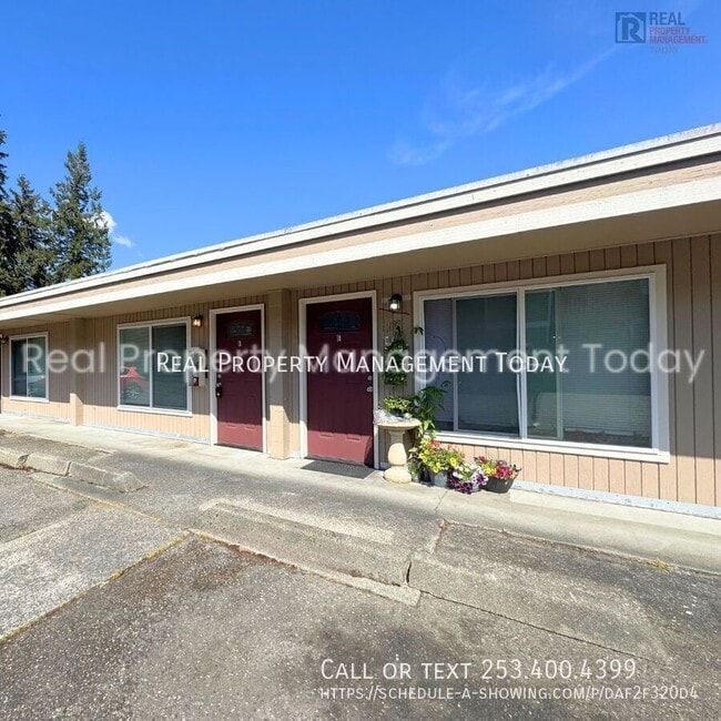 Foto del edificio - 6415 Steilacoom Blvd SW