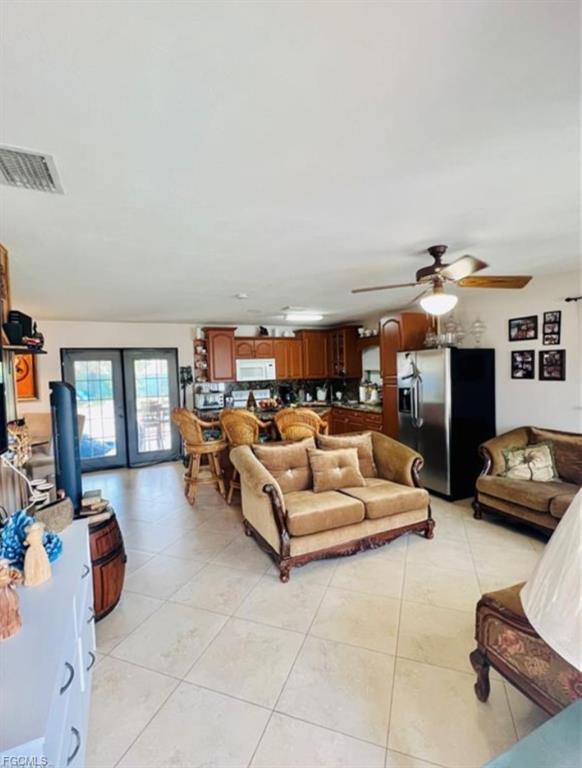 Photo - 804 March St House