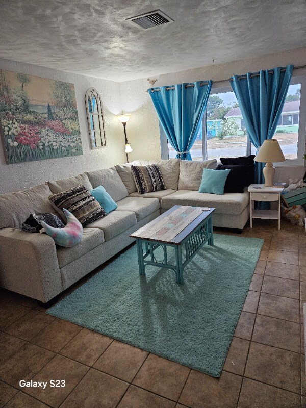 Foto principal - 56 Margaret Rd