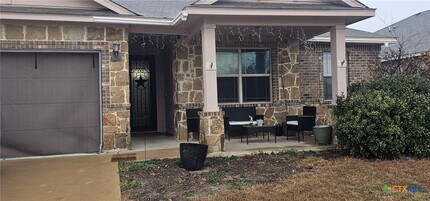 Building Photo - 6801 Alvin Dr