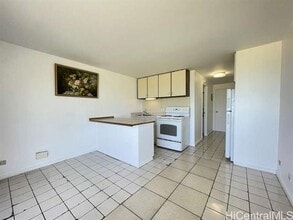 Building Photo - 85-175-175 Farrington Hwy