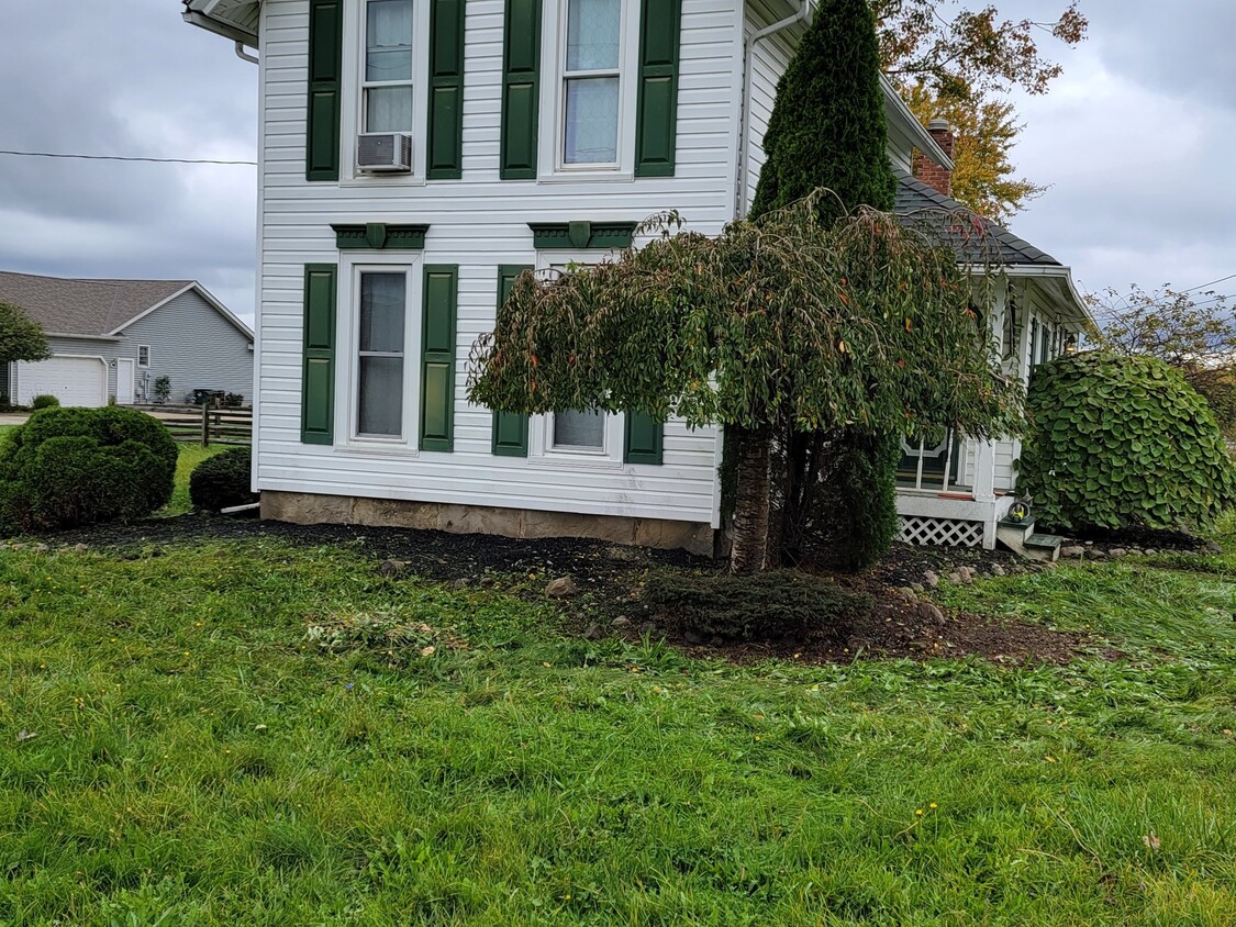 Foto principal - 36906 Butternut Ridge Rd