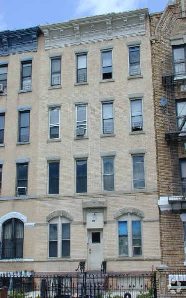 Primary Photo - 597 Park Pl