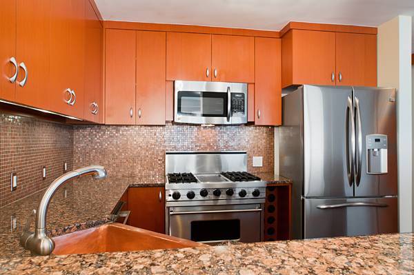 Building Photo - 382 Central Prk W