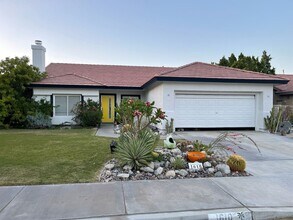 Building Photo - 1610 Amelia Way