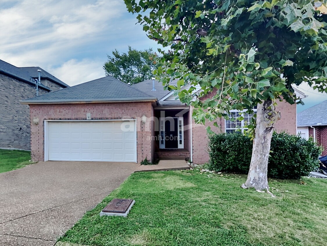 Foto principal - 7133 Smokey Hill Rd