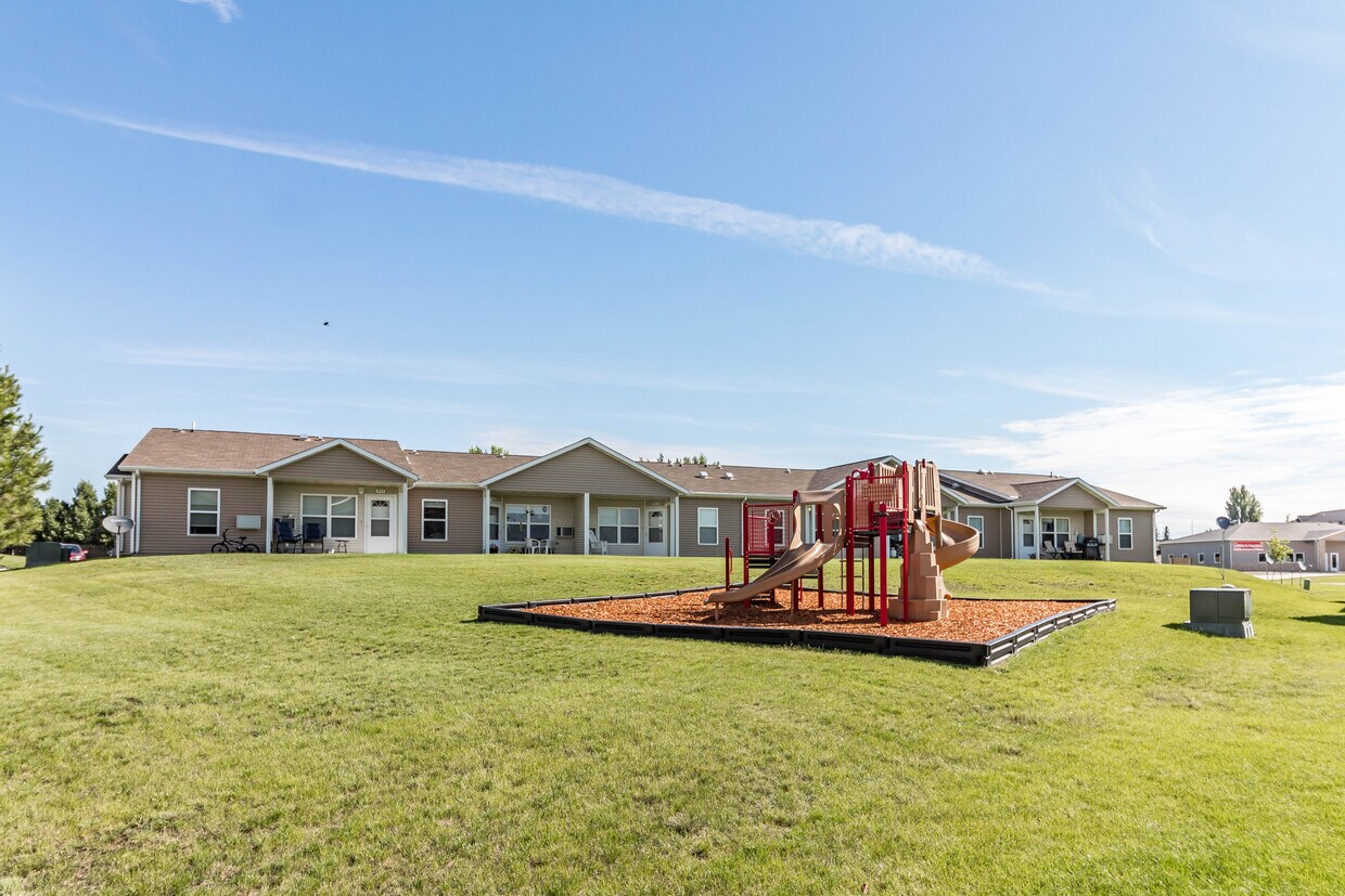 Foto principal - Prairie Avenue Townhomes