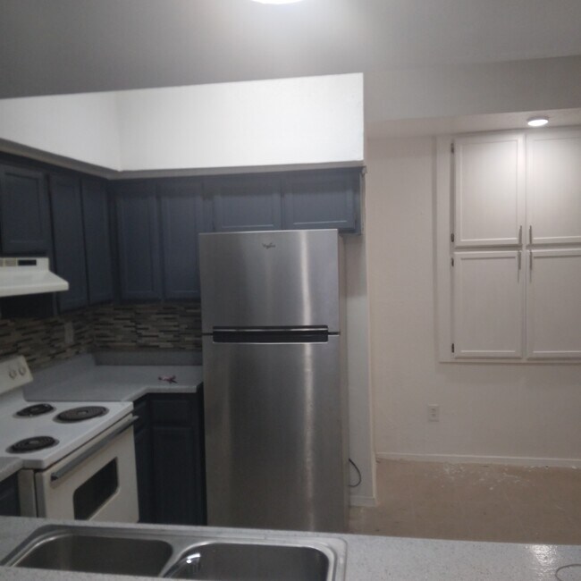 Foto del edificio - 8708 Village of Fondren Dr