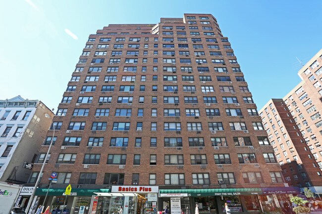 Building Photo - 1485 York Ave