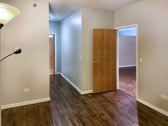 Building Photo - 1845 S Michigan Ave