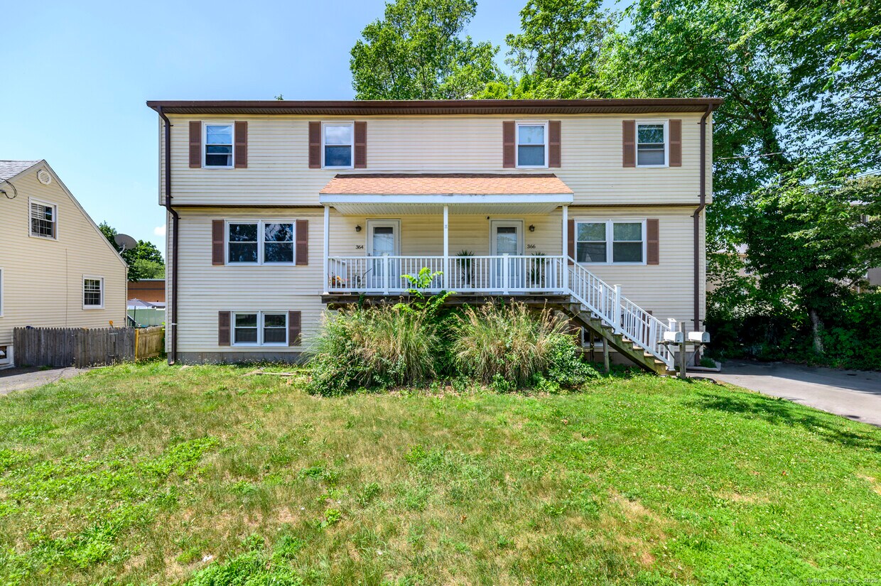Primary Photo - 364 Peck Ave