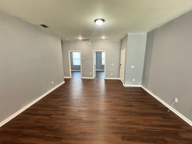 Building Photo - Start Fresh in a New 3BD/2BA Home Built for the Way You Live in Oviedo! WASHER & DRYER INCLUDED! ...