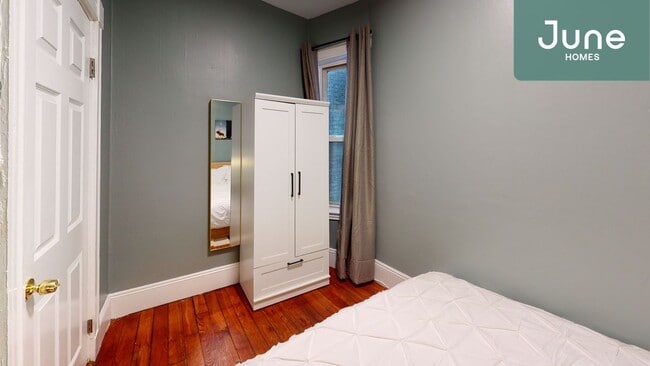 Building Photo - ROOM ONLY in 7-bed/2.0-bath Home