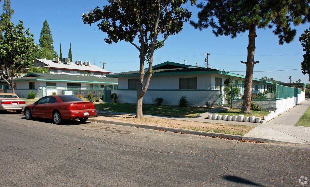 Building Photo - Princeton Terrace