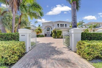 Building Photo - 1026 Seasage Dr