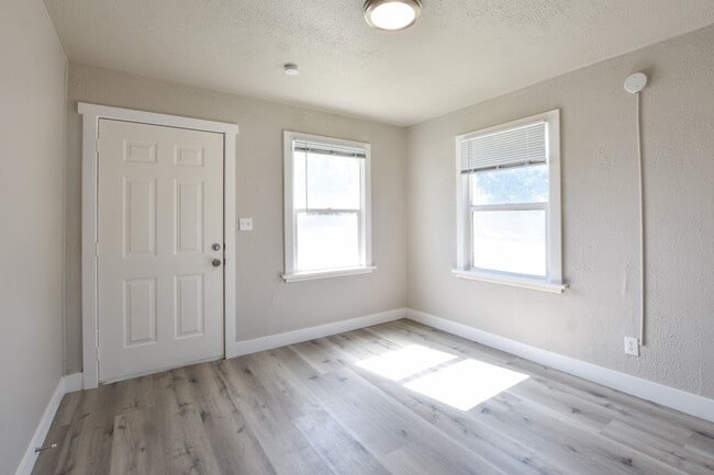 Building Photo - 8644 W 2800 S