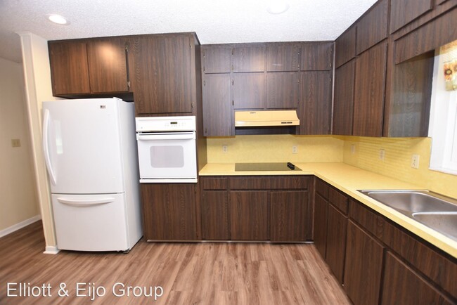 Building Photo - 3 br, 2 bath House - 2210 Old Polk City Rd