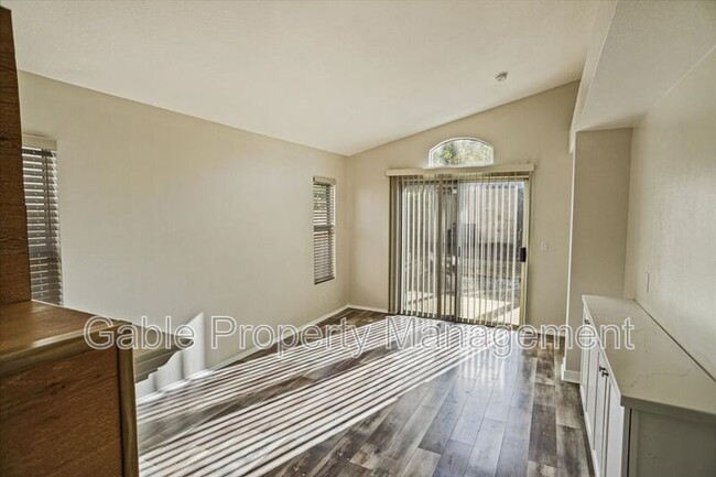 Building Photo - 25902 Santa Susana Dr