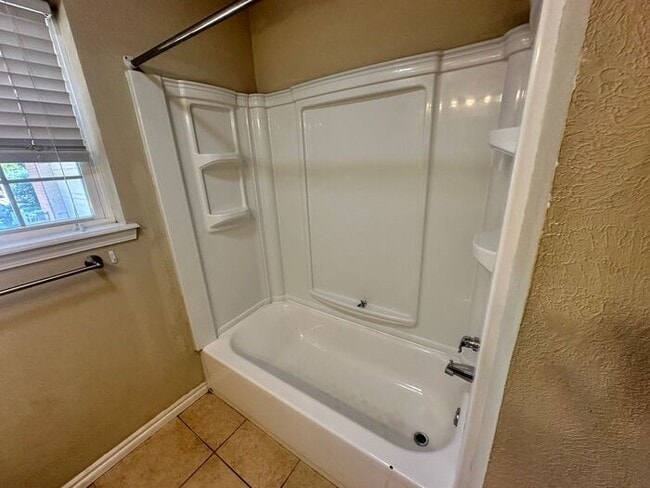 Photo - Beautiful 3 Bedroom Home for Rent in Norman, Oklahoma