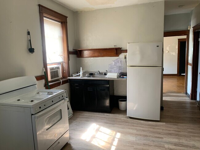 Cocina (2da foto) - 4658 Michigan Ave