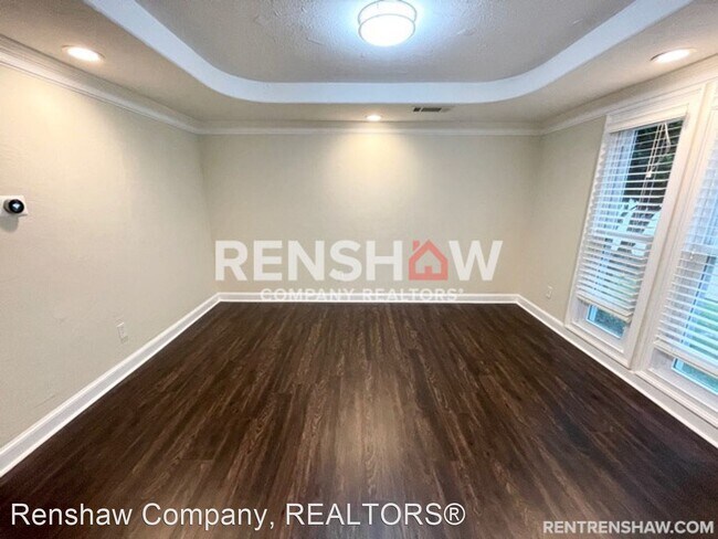 Building Photo - 4 br, 2.5 bath House - 2957 Woffington Ln