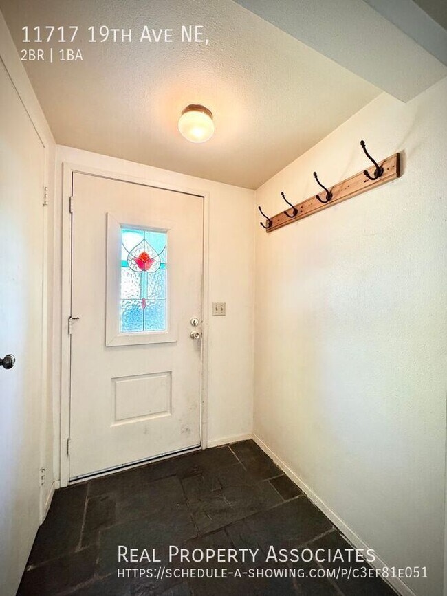 Foto del edificio - 11717 19th Ave NE