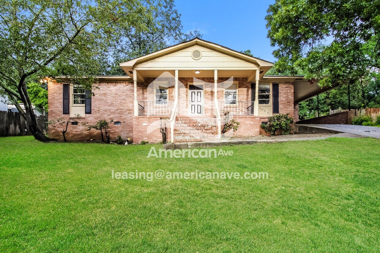 Foto principal - 3900 Oakmont Dr