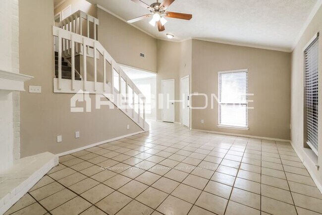 Building Photo - 6450 Dellfern Drive
