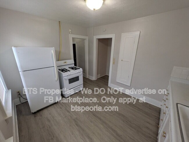 Foto del edificio - 1532 W Barker Ave