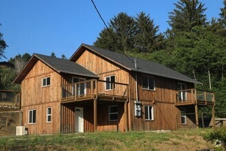 Building Photo - 287-247 S Westhaven Dr