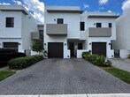 Foto principal - 492 SW 91st Pl