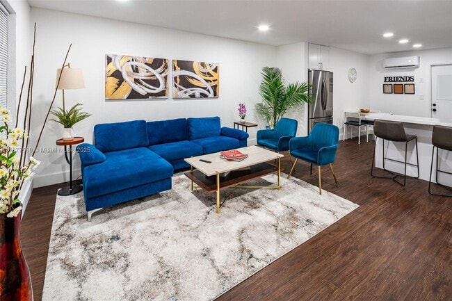 Foto del edificio - 1373 NE 110th Terrace