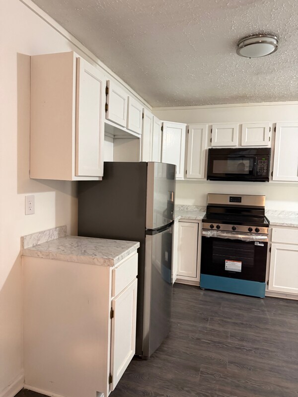 Foto del edificio - 707 S Hydraulic Ave