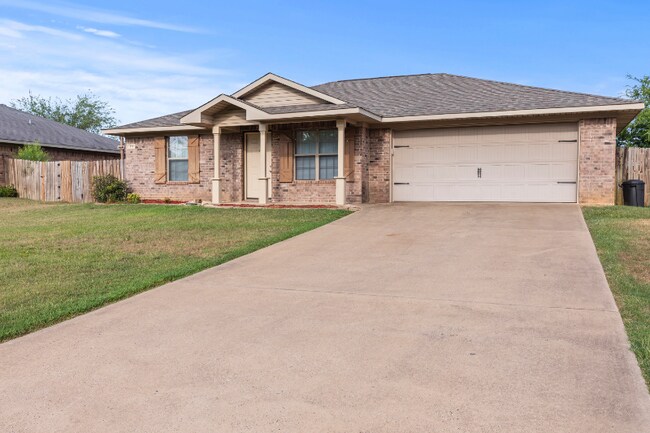 Foto del edificio - 213 Shelley Ln